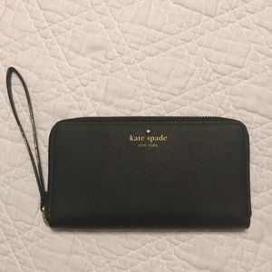 Black Kate Spade wallet
